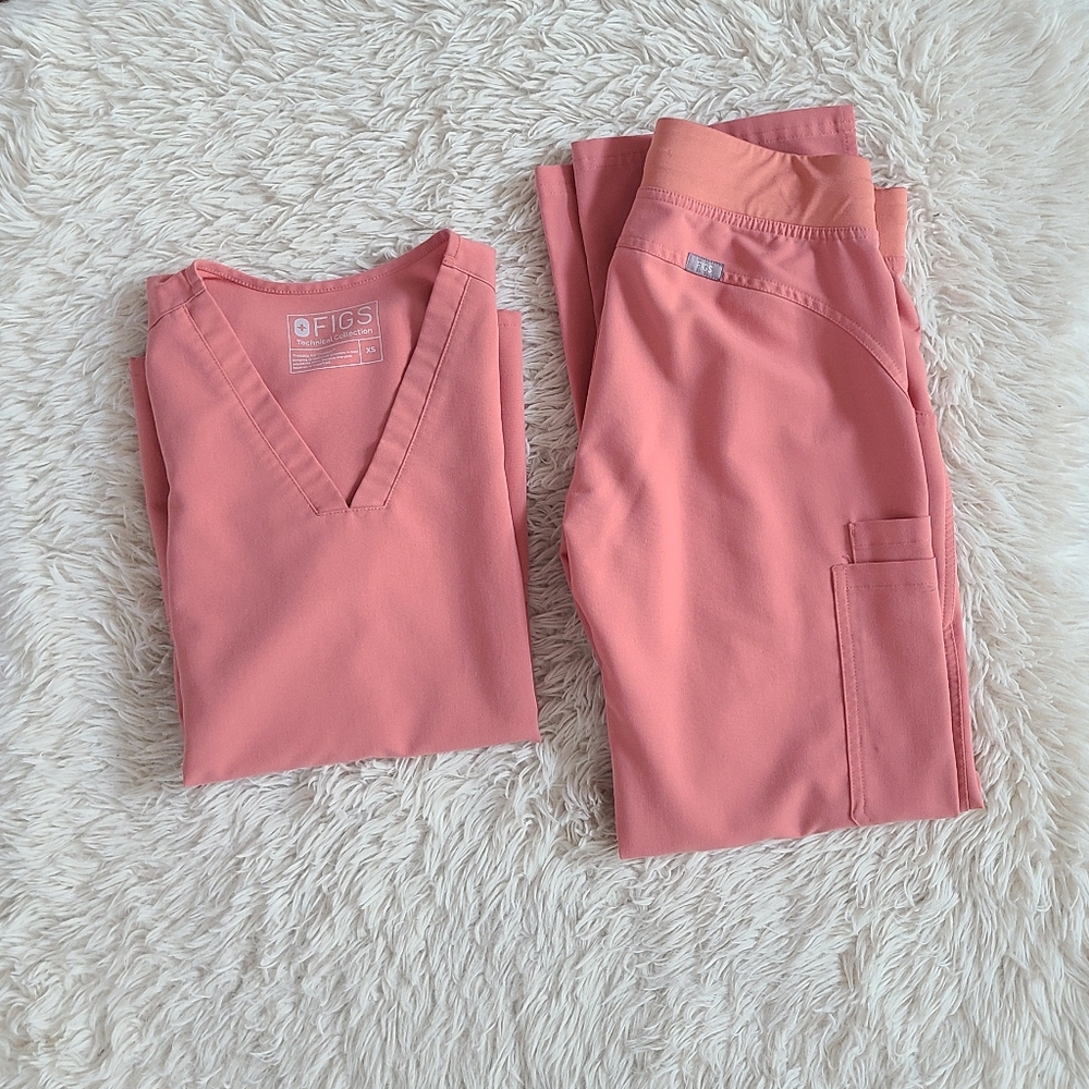 Figs scrub set women xs in Coral